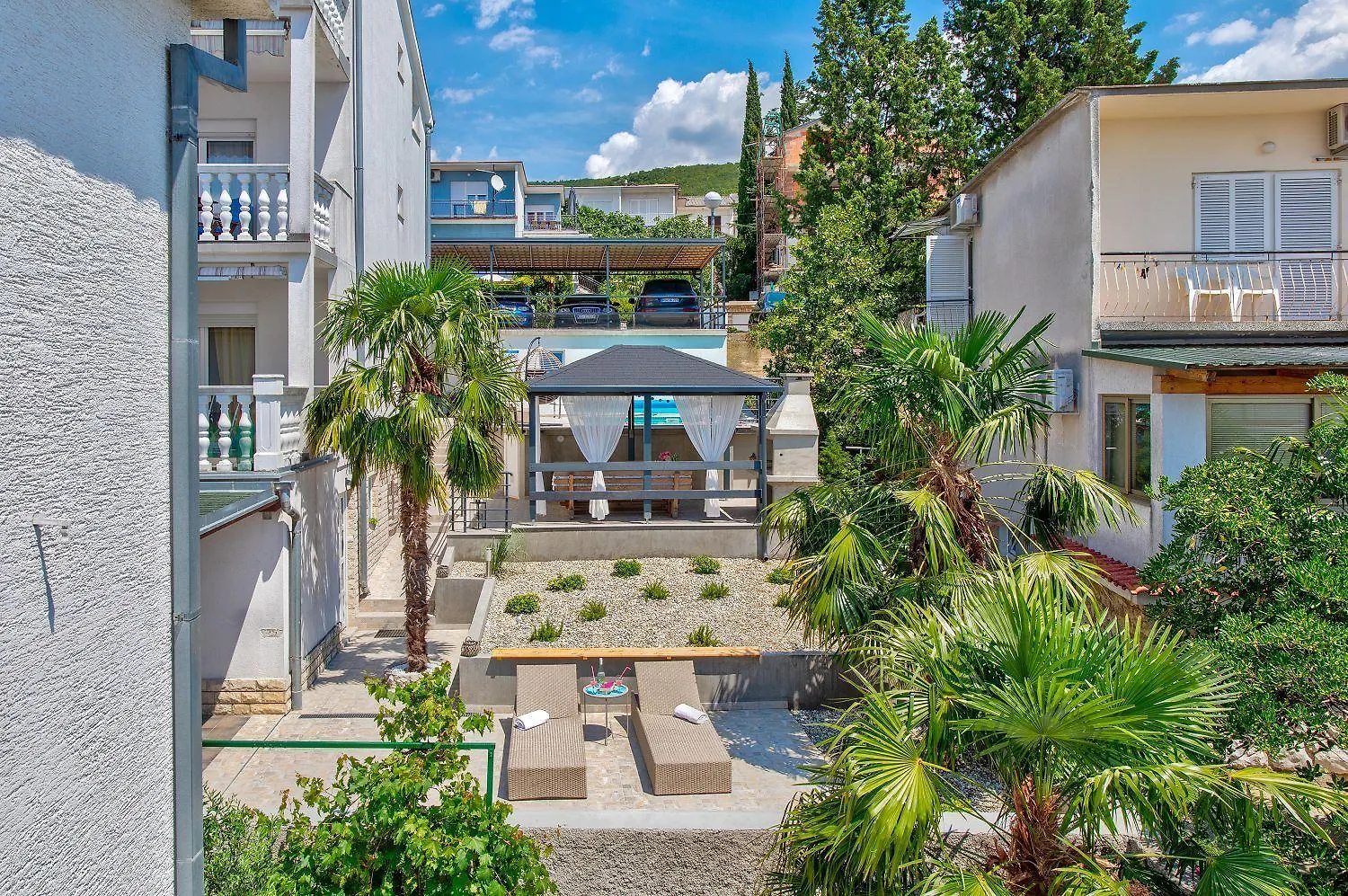 Faszinierendes Apartment Nur 150 Meter Zum Strand Mit Jacuzzi, Billard, Pool, Grill Dramalj
